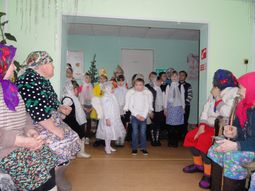 Воспитанники воскресной школы посетили дом престарелых